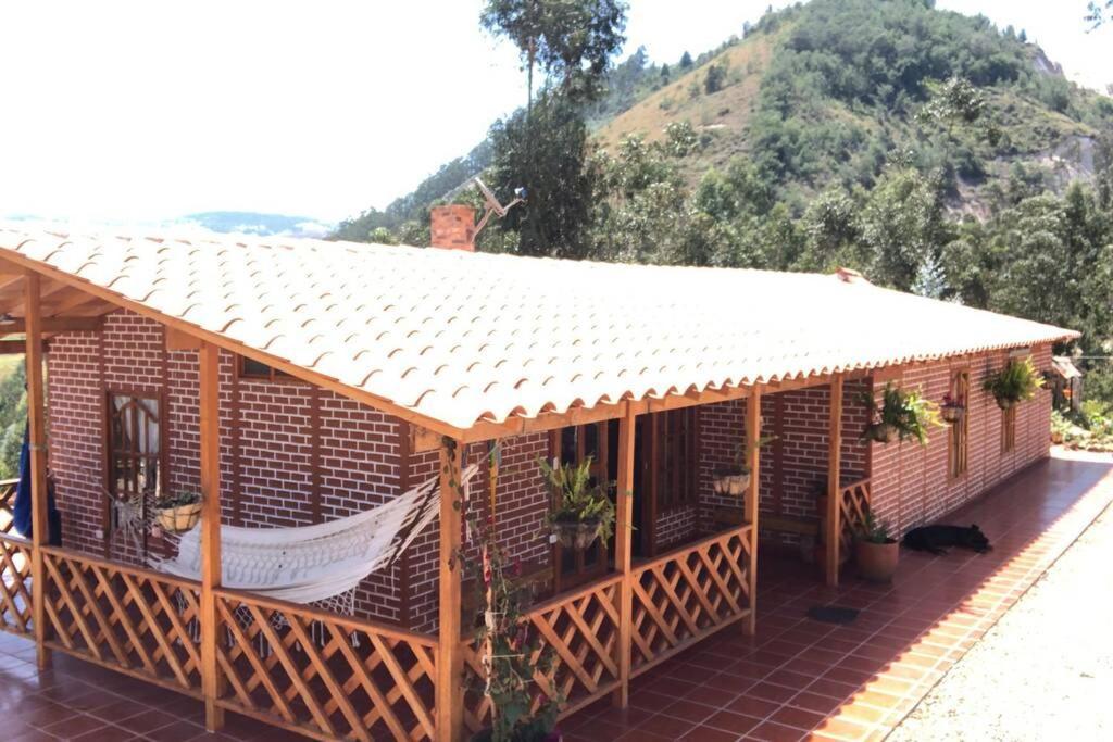 Cabana Buenavista Es Un Lugar Para Descansar. Иза Екстериор снимка